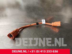 Porsche Taycan Cable high-voltage O241333 photo 2