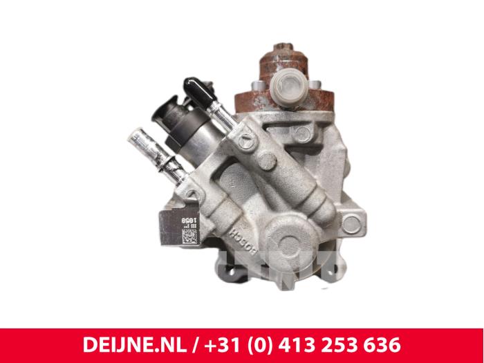 Toyota Pro-Ace Brandstofpomp Mechanisch O241336