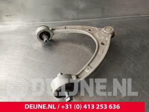 Porsche Taycan Draagarm Boven links-voor O241452 foto 3