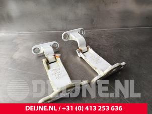 Ford Transit Connect Scharnier Tür links hinten O241454 foto 2