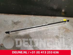 Volvo V60 Dwarsbalk frontdeel O241466 foto 2