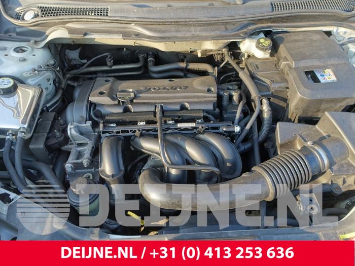 Gebruikte Motor Volvo C30 (EK/MK) 1.6 16V Prijs € 600,00 Margeregeling aangeboden door van Deijne Onderdelen Uden B.V.