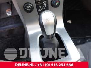 Gebruikte Pook Volvo C30 (EK/MK) 1.6 16V Prijs € 50,00 Margeregeling aangeboden door van Deijne Onderdelen Uden B.V.