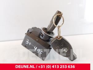 Mercedes Vito Ignition lock + key O241569 photo 3