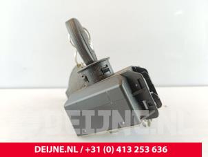 Mercedes Vito Ignition lock + key O241569 photo 2