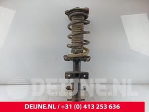 Mercedes Vito Schokdemperpoot links-voor O241580 foto 3