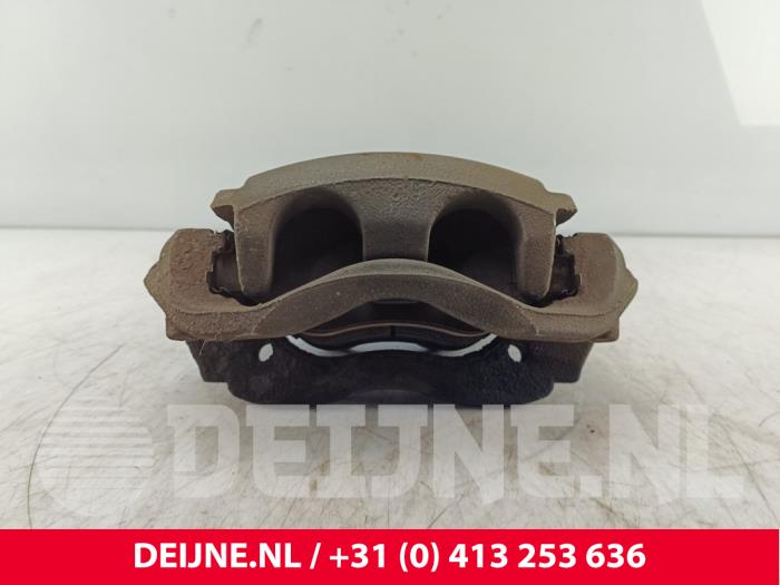 Mercedes Vito Bremszange links vorne O241575