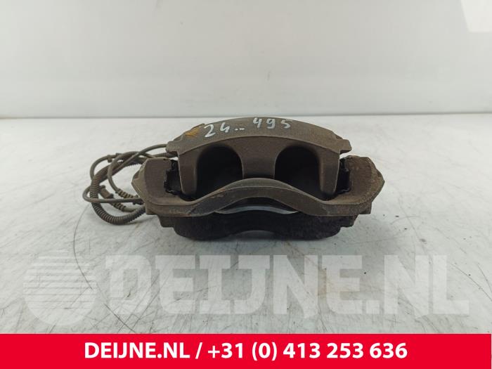 Mercedes Vito Bremszange rechts vorne O241577