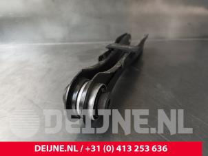 Volvo V60 Rear lower wishbone, left O241604 photo 3
