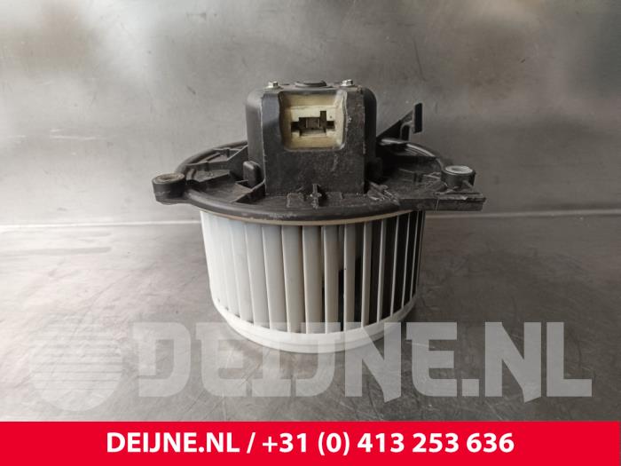 Iveco New Daily Heizung Belüftungsmotor O241613