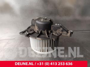 Iveco New Daily Heizung Belüftungsmotor O241613 foto 3
