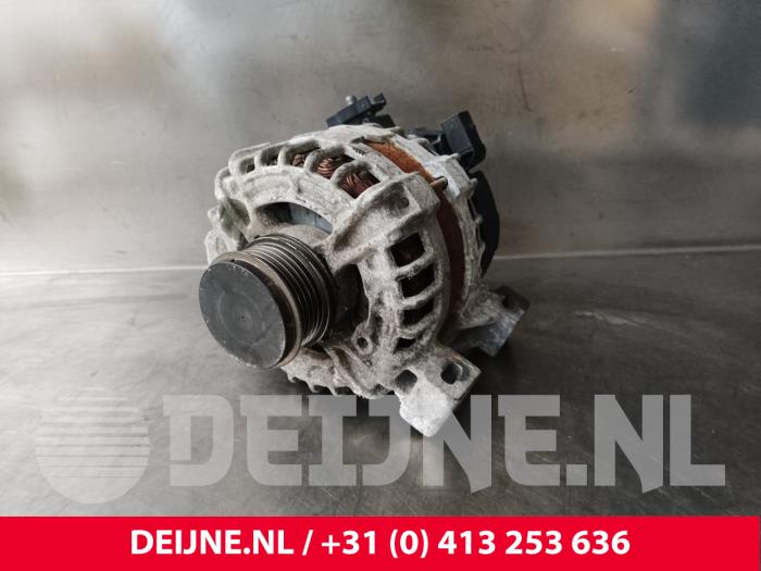Gebruikte Alternator Volvo V40 Cross Country (MZ) 2.0 D4 20V Prijs € 90,00 Margeregeling aangeboden door van Deijne Onderdelen Uden B.V.