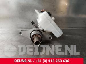 Renault Master Hoofdremcilinder O241630 foto 3