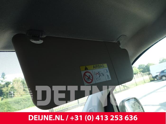 Peugeot Expert Zonneklep O241701