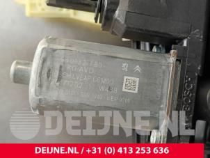 Peugeot Expert Fenstermechanik 2-türig rechts vorne O241709 foto 3
