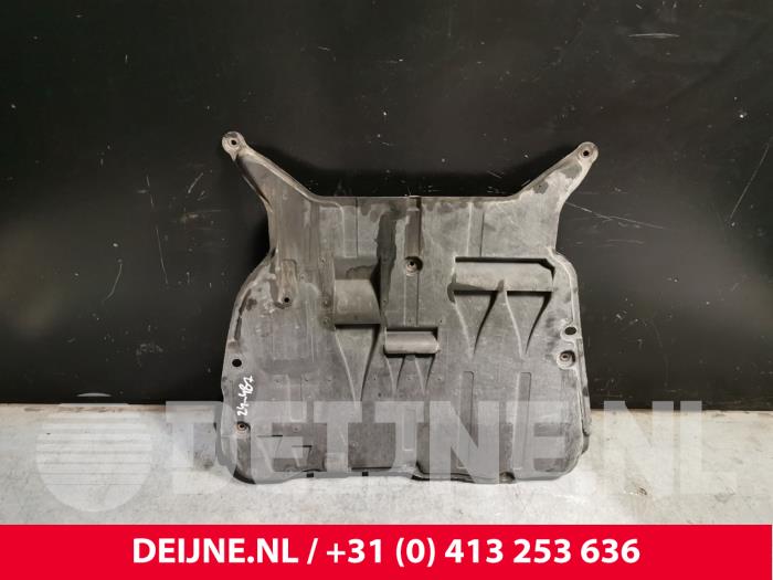 Volvo S60 Engine protection panel O241723