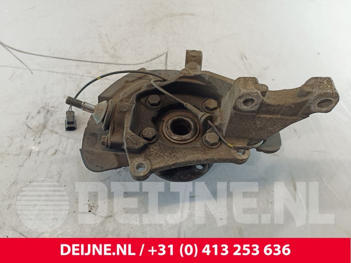 Volvo S60 Knuckle, front left O241768