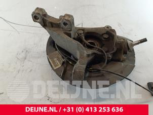 Volvo S60 Achsschenkel links vorne O241768 foto 2