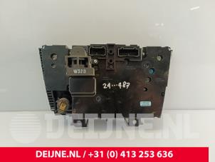Volvo S60 Kachel Bedieningspaneel O241771 foto 2
