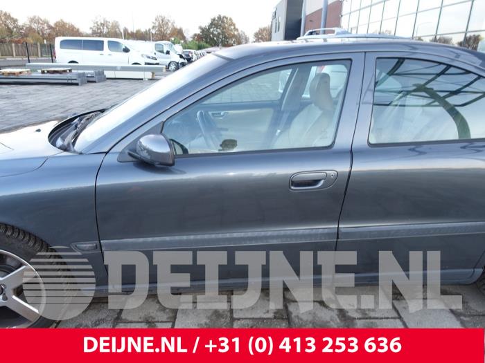 Volvo S60 Door 4-door, front left O241779