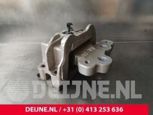 Ford Transit Custom Motorsteun O241852 foto 2