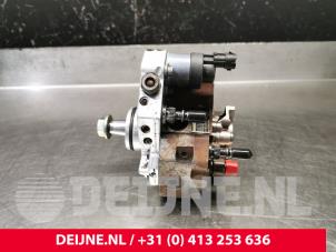 Renault Master Mechanical fuel pump O241860 photo 2