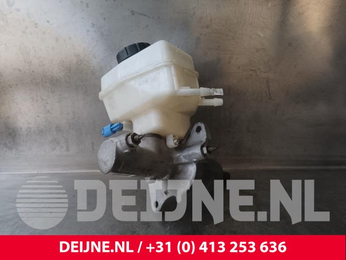 Volkswagen Crafter Hauptbremszylinder O241962