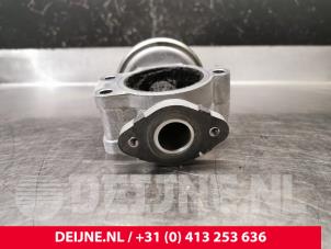 Toyota Hiace EGR Klep O241975 foto 3