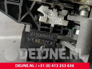 Volvo V70 Türgriff 4-türig rechts vorne O242007 foto 3