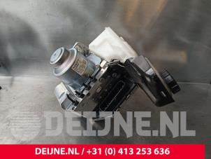 Volvo XC60 Bremskraftverstärker O242018 foto 2