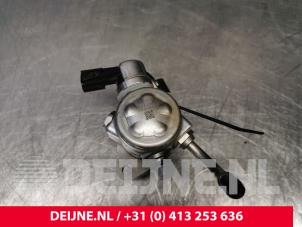 Volvo XC60 Brandstofpomp Mechanisch O242058 foto 2