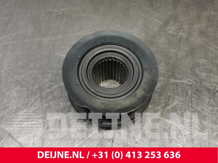 Gebruikte Krukas Tandwiel Volvo XC60 II (UZ) 2.0 T5 16V Prijs € 48,40 Inclusief btw aangeboden door van Deijne Onderdelen Uden B.V.