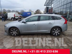 Volvo V60 Side skirt, left O242125 photo 2