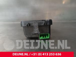 Volvo V60 Front camera O242133 photo 3