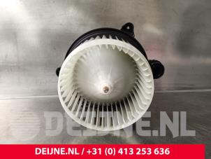 Lynk & Co 01 Kachel Ventilatiemotor O242198 foto 3