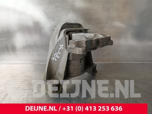 Gebruikte Motorsteun Toyota ProAce Verso 1.5 D-4D 120 Prijs € 36,30 Inclusief btw aangeboden door van Deijne Onderdelen Uden B.V.