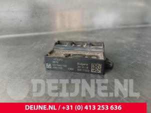 Volvo V60 Modul Heckklappe Motor O242229 foto 3