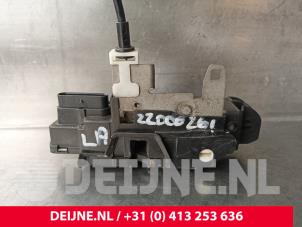 Volvo XC60 Rear door lock mechanism 4-door, left O242241 photo 3