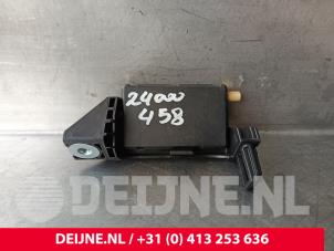 Lynk & Co 01 Antenna Amplifier O242251 photo 2