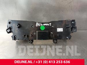 Lynk & Co 01 Kachel Bedieningspaneel O242280 foto 2