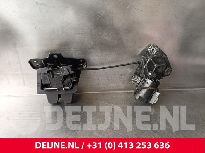 Volvo V60 Slotmechaniek Achterklep O242291