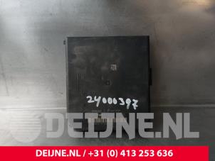 Gebruikte Computer Body Control Renault Master III (EV/HV/UV/VA/VB/VD/VF/VG/VJ) ZE 33 kWh Prijs € 211,75 Inclusief btw aangeboden door van Deijne Onderdelen Uden B.V.