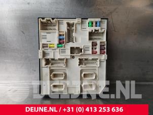 Renault Master Computer Body Control O242308 foto 2