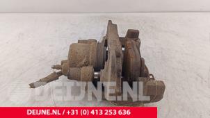 Volvo V40 Remklauw (Tang) links-voor O242368 foto 3
