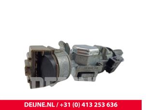 Ford Transit Connect Kontaktslot+Sleutel O242436 foto 3