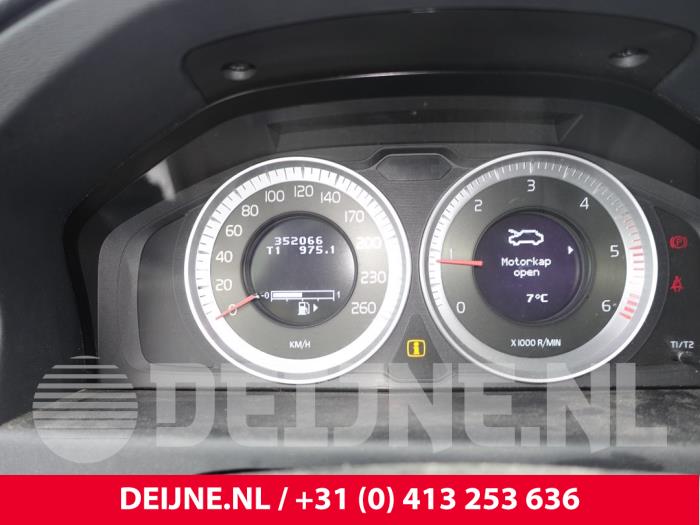 Volvo V70 Odometer KM O242510