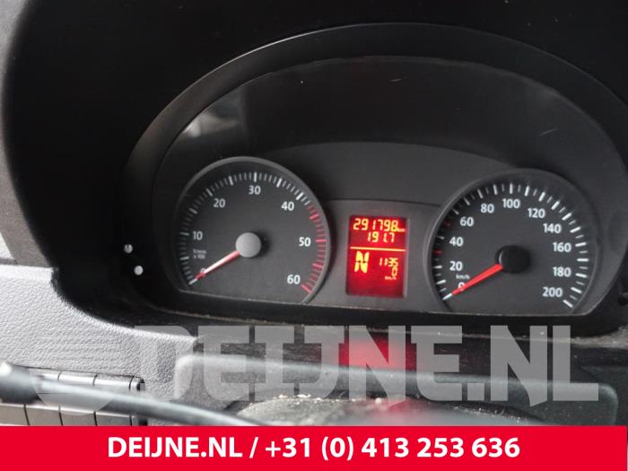 Volkswagen Crafter Odometer KM O242589