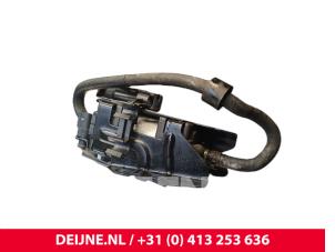 Volkswagen Caddy Electric fuel pump O242644 photo 2