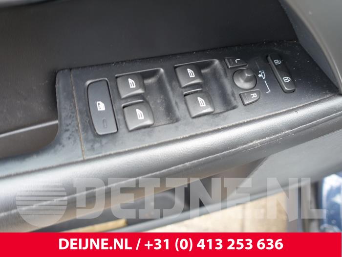 Volvo V70 Elektrisches Fenster Schalter O242719