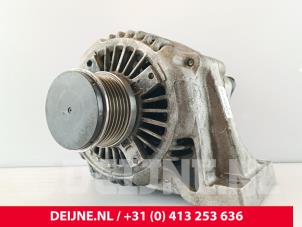 Gebruikte Dynamo Volvo S60 I (RS/HV) 2.4 20V 140 Prijs € 30,00 Margeregeling aangeboden door van Deijne Onderdelen Uden B.V.